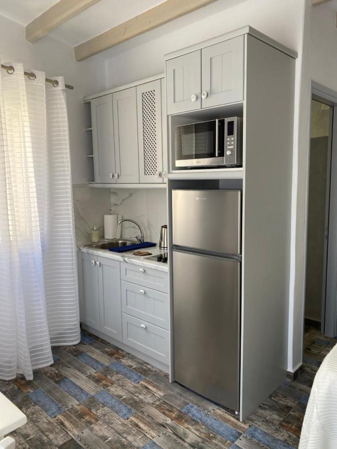 Petridi Maria Suites & Apartments Skála Zewnętrze zdjęcie