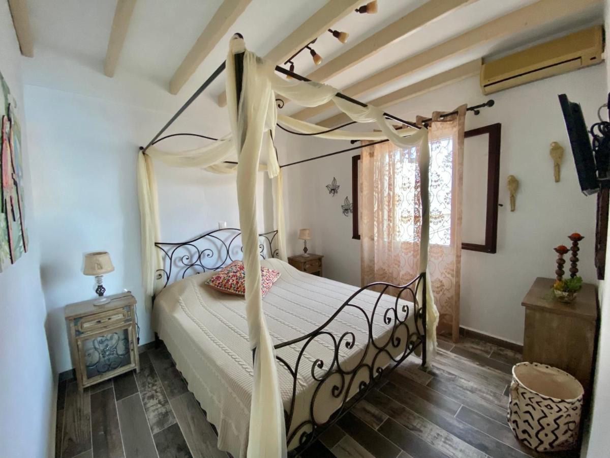 Petridi Maria Suites & Apartments Skála Zewnętrze zdjęcie