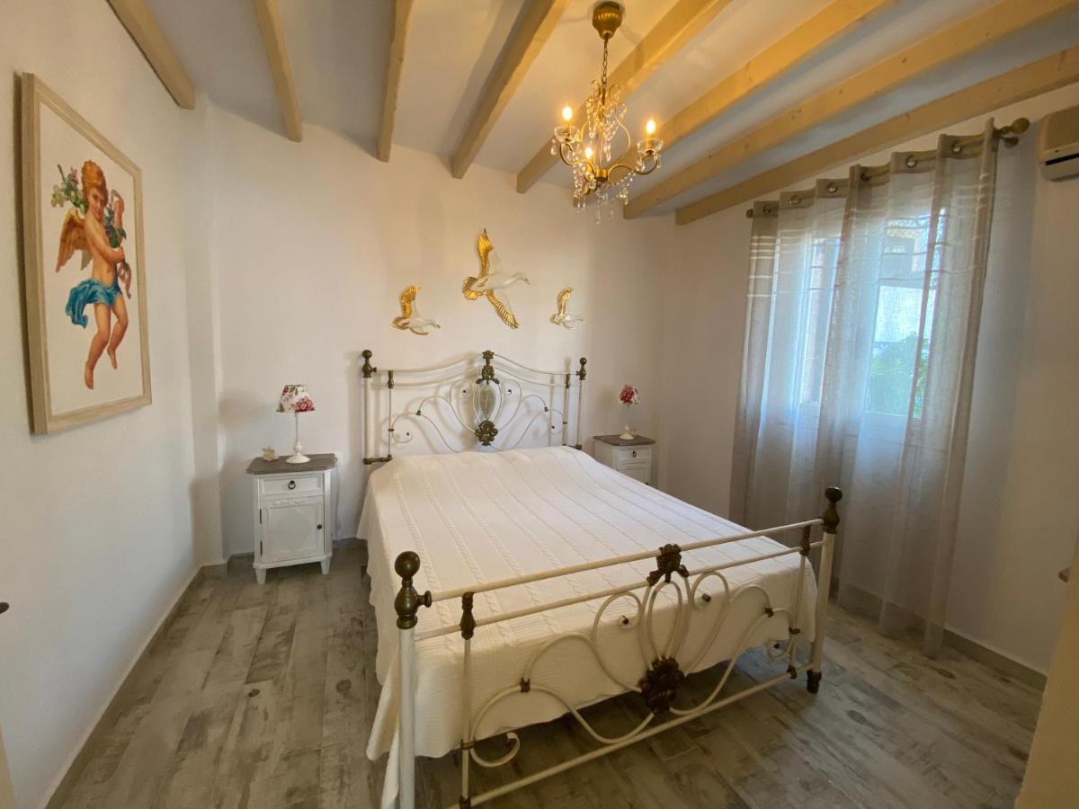 Petridi Maria Suites & Apartments Skála Zewnętrze zdjęcie
